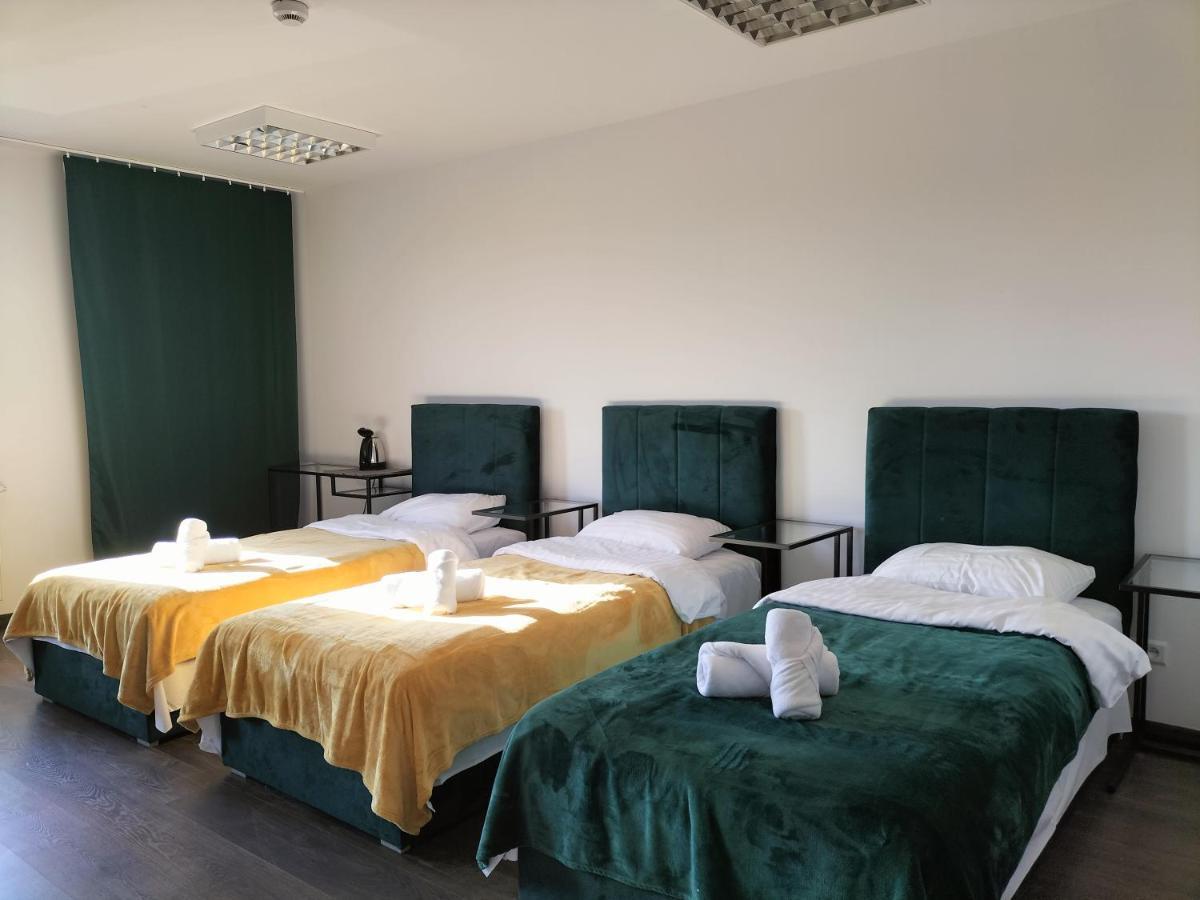 Hotel Swit Krakow Bagian luar foto