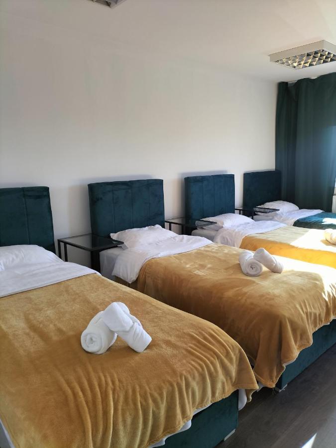 Hotel Swit Krakow Bagian luar foto