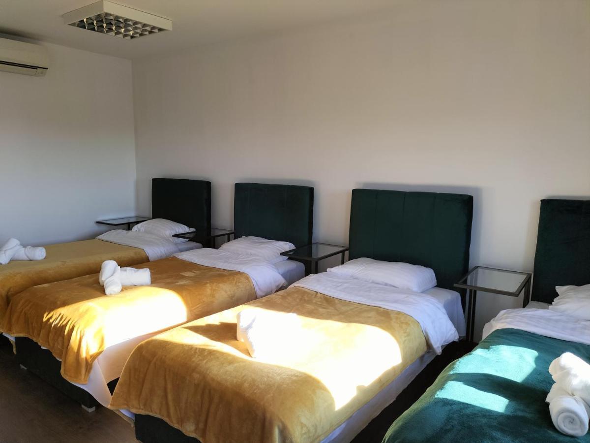 Hotel Swit Krakow Bagian luar foto