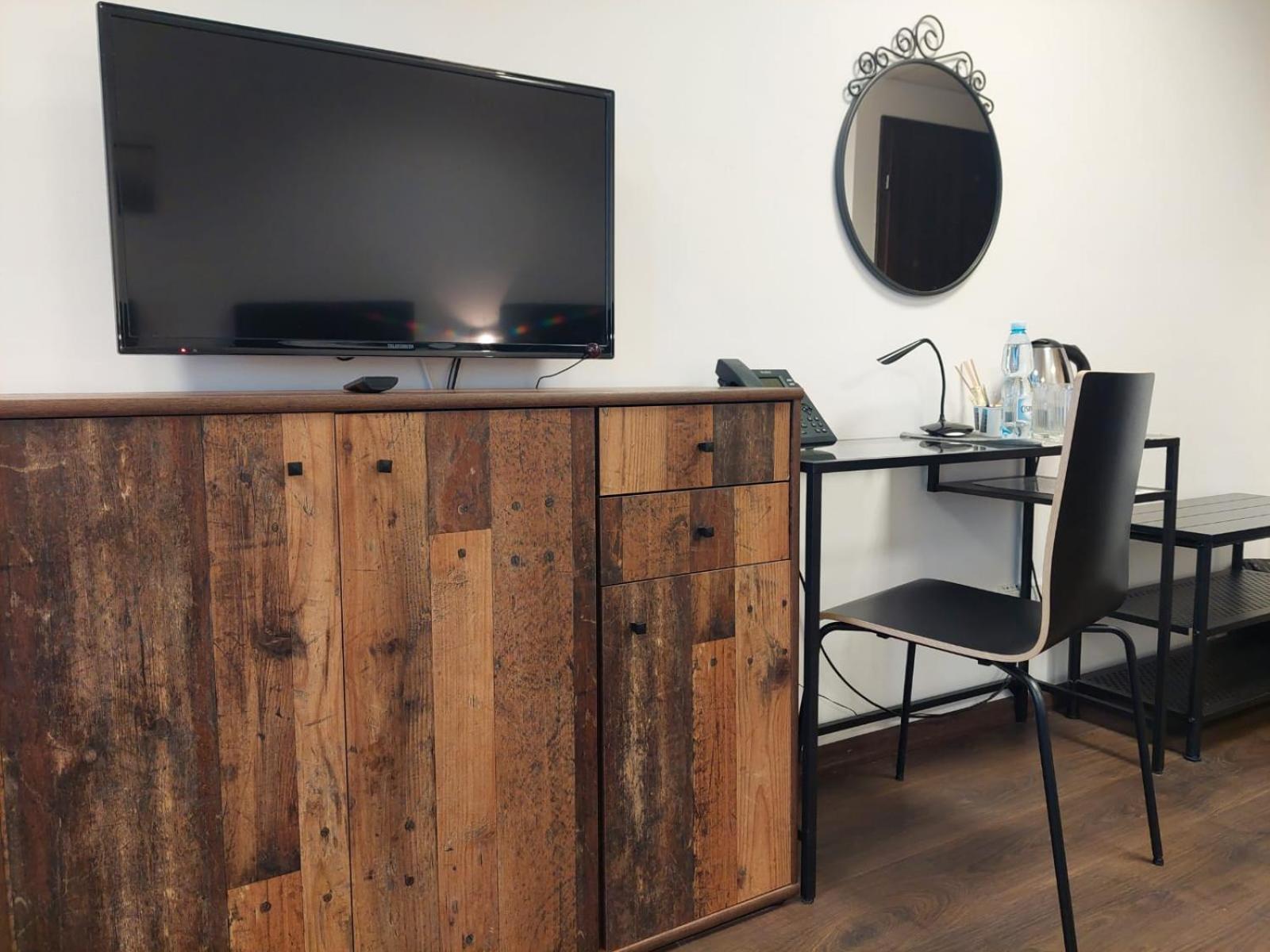 Hotel Swit Krakow Bagian luar foto